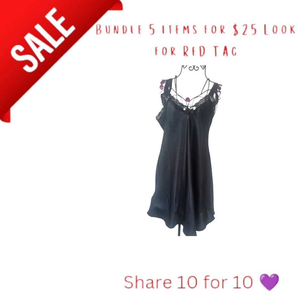 Signature expressions black slip dress 100% polyester size medium